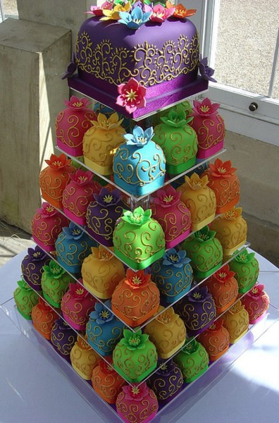 Wedding Cake Trends for 2012