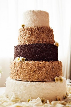 Homespun Wedding Cake