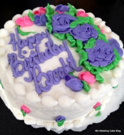 Walmart Bakery Birthday Cakes on Growing Up  We Always Had Birthday Cakes From Spring Hill Bakery