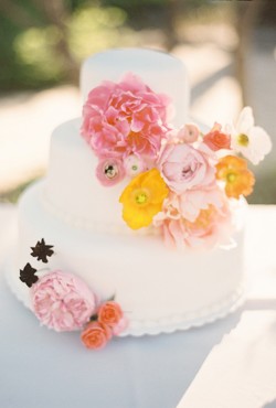 fresh flower cake