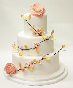 cake with peach flowers