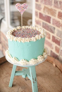 mini sprinkle cake