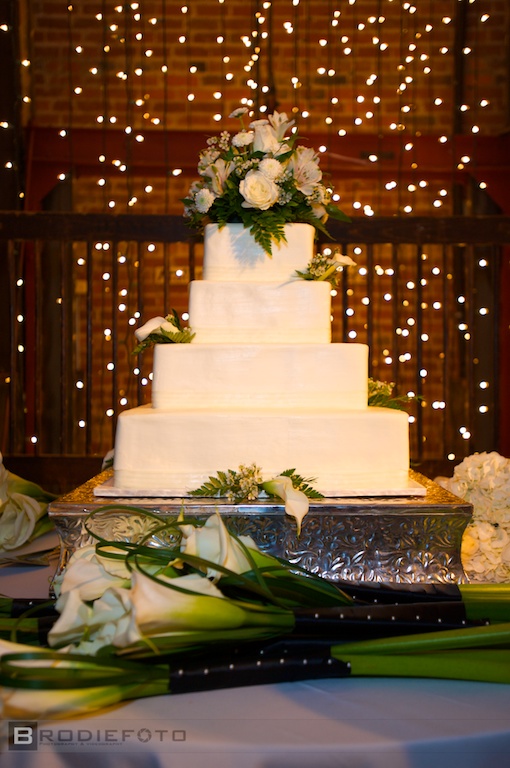 square cakes | A Wedding Cake Blog