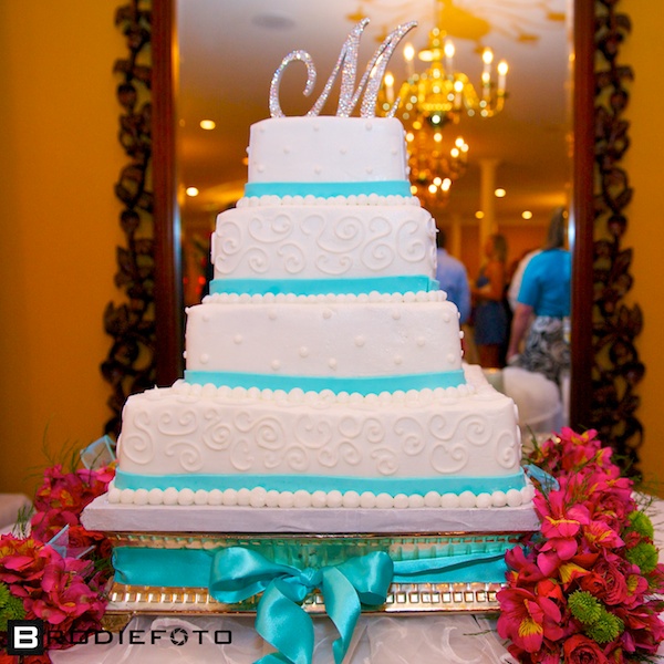 Light Blue Fleur de Lis Cake - Wilton