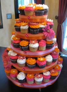 flower-wedding-cupcake-tower.jpg