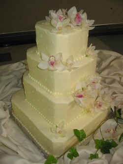 Ivory Orchid Cutaway Cake
