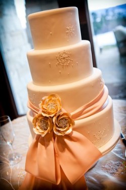 Crystal and Pink Snowflake Cake