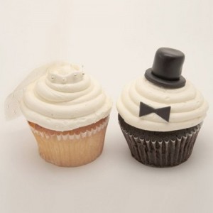 Bride and Groom Cupcakes