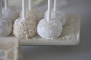 Snowball Cake pops