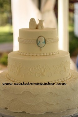Cameo Wedding Cake