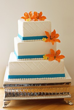 Orange tiger lily cake