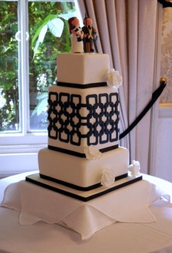 Square-lattice-wedding-cake