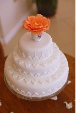 White on white tea wedding cake