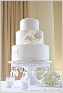 White and Crystal Cake