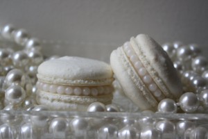 Pearl Macaron