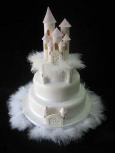 castle with feathers 3 tier (2)