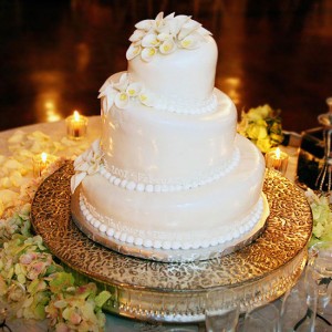 wedding cake with flowers