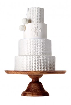 winter wedding cake